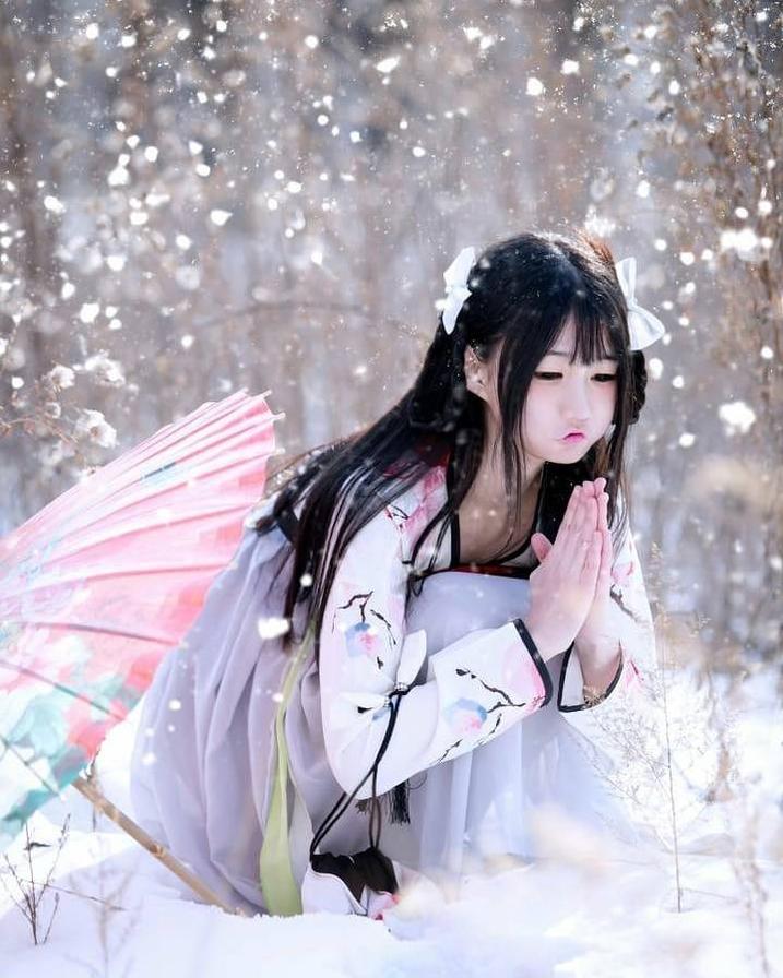 nagisa魔物喵网盘提供的原图摄影，展现摄影大师的数字魅力。