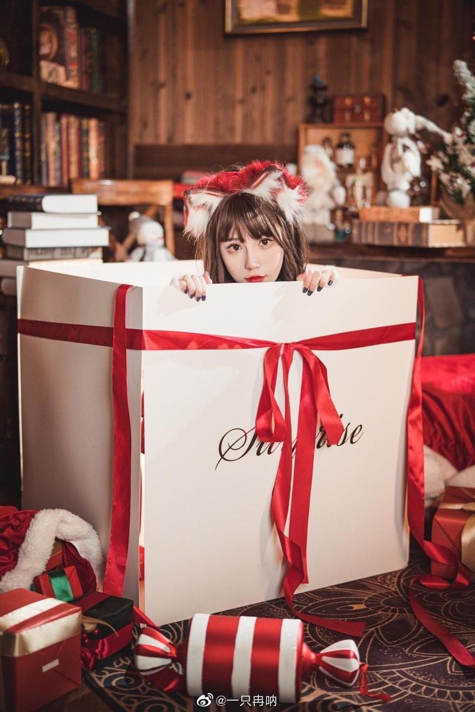 一只冉呐爱宕脱下cosplay露真容，原图纯享