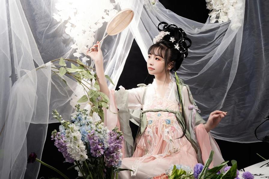 喵小吉作品集如梦令免费在线，cosplay爱好者必备cos图集