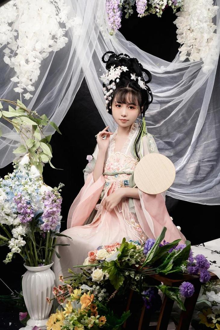 喵小吉小蓝鸟id超级合集，带你领略cos的神奇之处