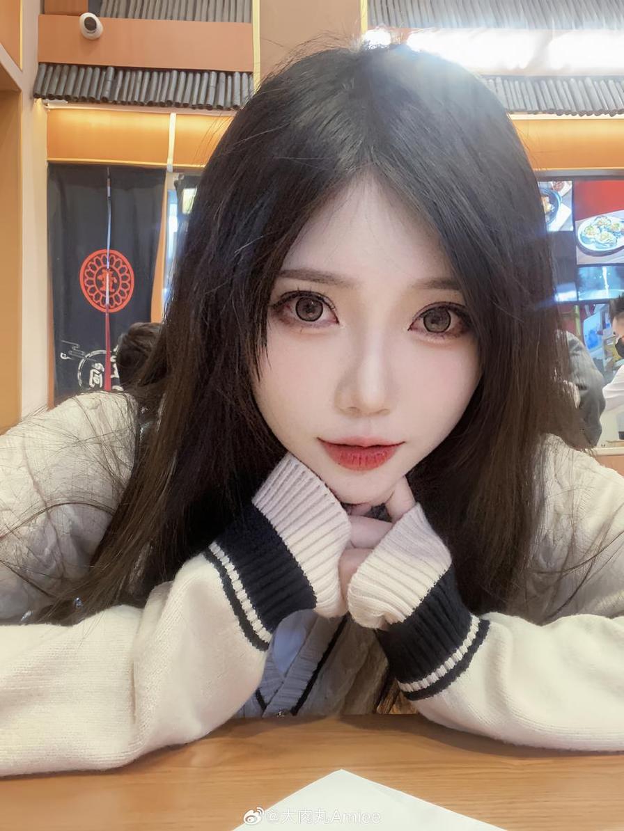 想要高清美图？大肉丸amiee下载为你奉上精选照片