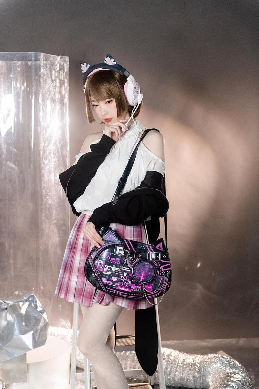 妖少you1伊莉雅cos：完美细节诠释