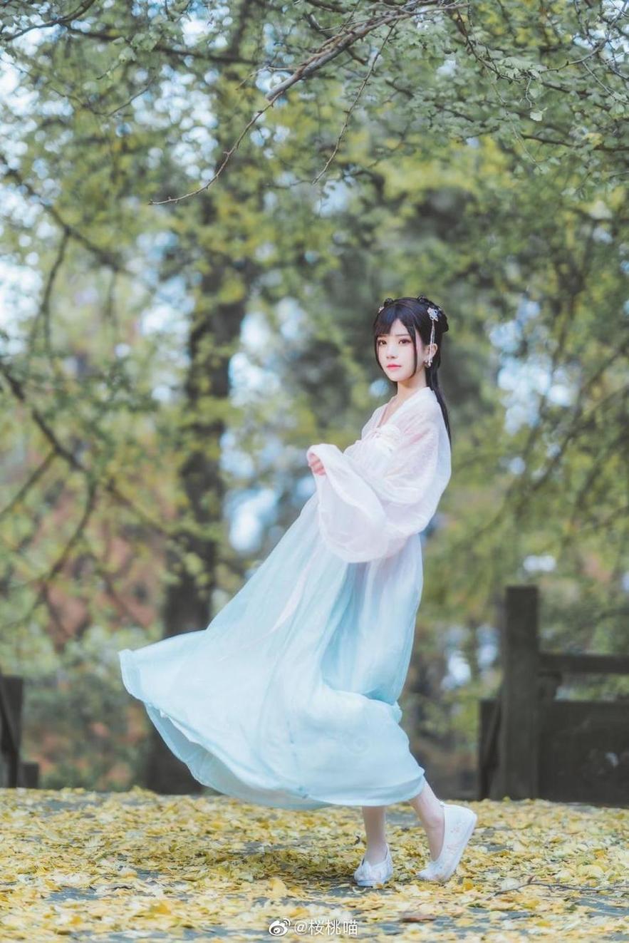 桜桃喵狼来了图：迷人的作品之旅
