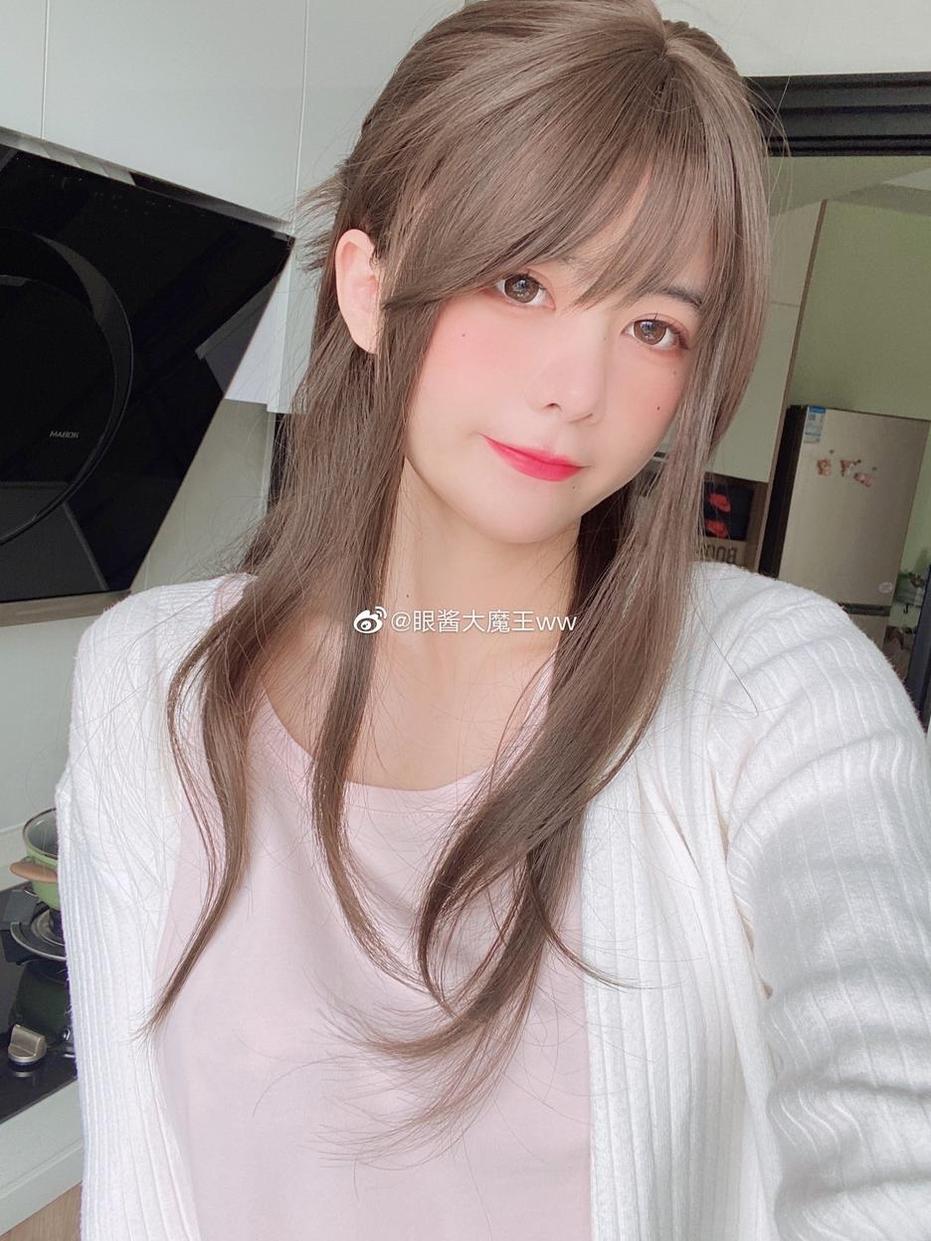 纵览眼酱大魔王w逆兔的作品，带来的审美震撼无可比拟。