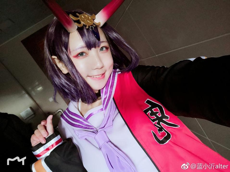蓝小沂kiki图片全新更新，cos界最受欢迎的之一