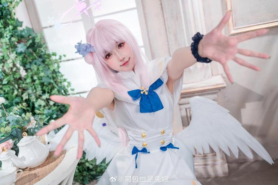 阿包也是兔娘cos狐再次更新美图