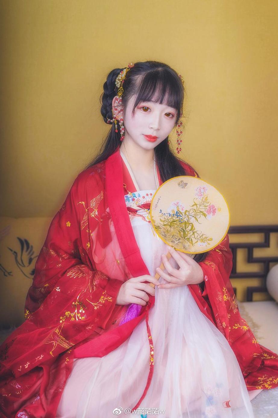 检验用心的标准：韶陌陌体操服图片原图放送