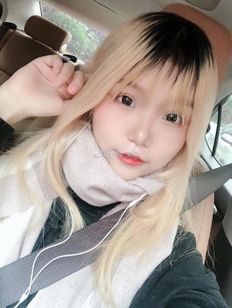 时尚潮流yoko宅夏学生装扮cosplay，教你打造时尚感