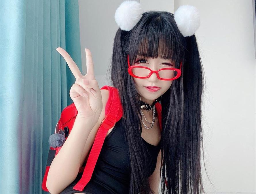 网红猫咪的萌照原图，限时更新，只在kuukow网盘