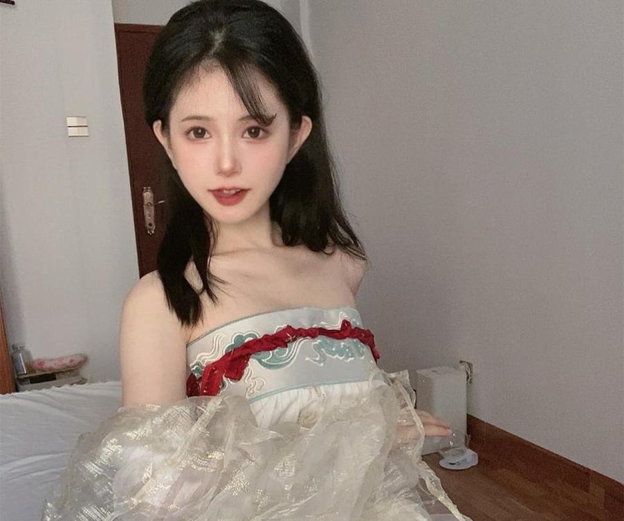 倦倦喵作品合集：大量cos作品，原图图包一次分享