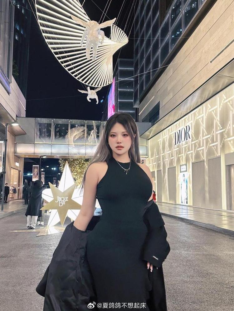 精美摄影，夏鸽鸽该起床的原图成为粉丝们的收藏品