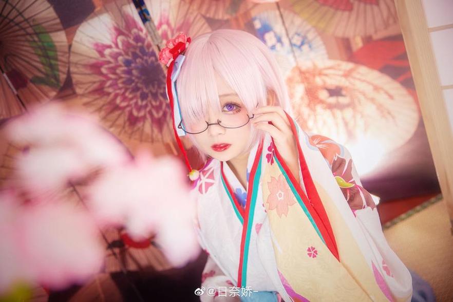 悠然自得的日奈娇cos照片，如此唯美入微