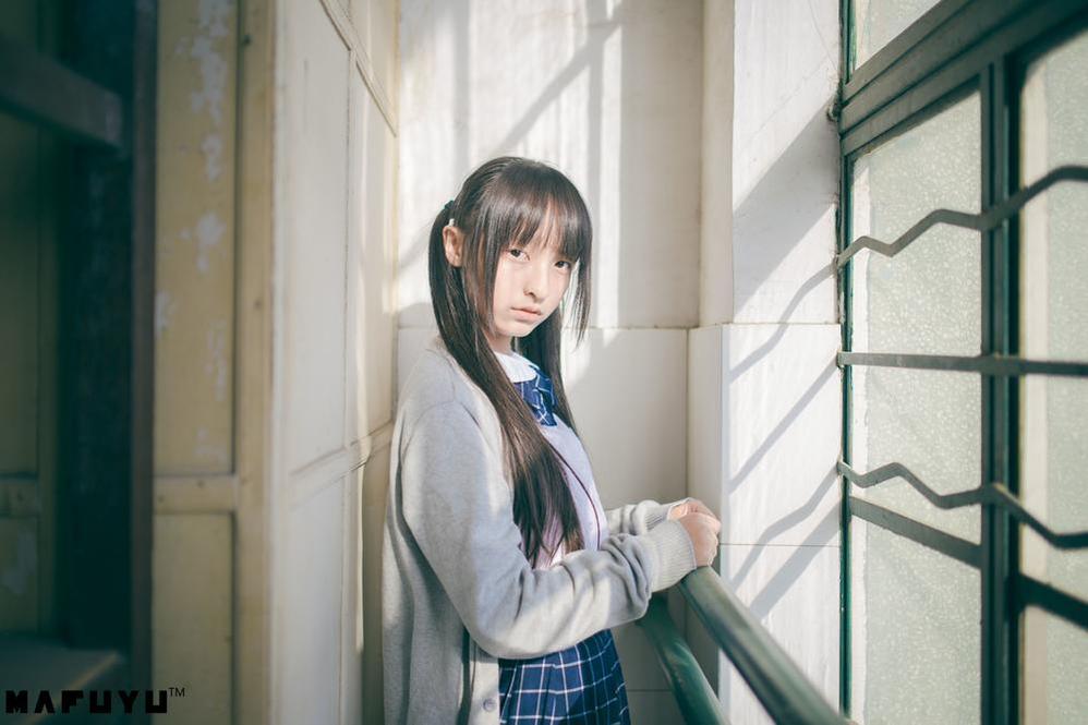 绝美神楽坂真冬cos免费，摄影师的镜头呈现出了完美的美图