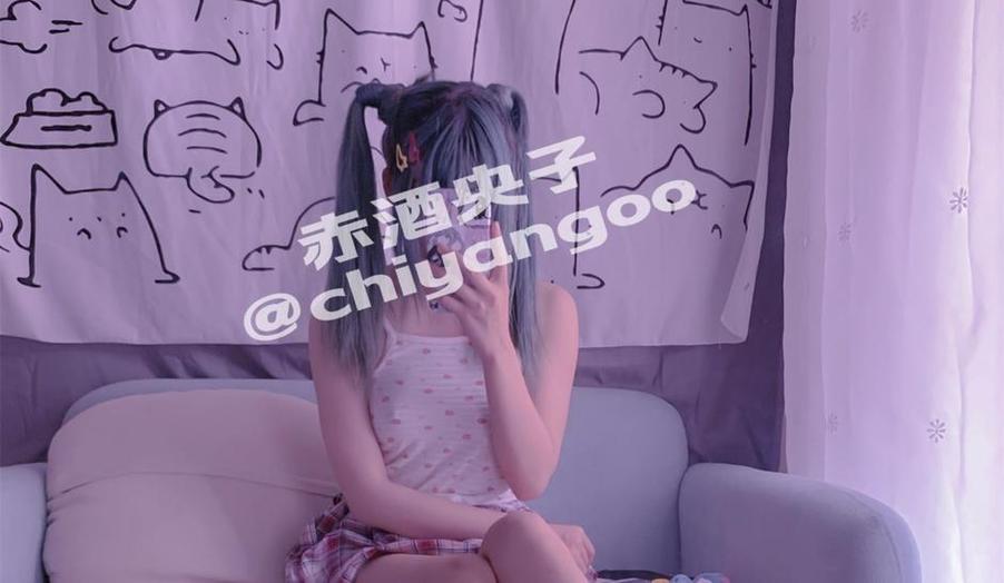 赤酒央子微博图片，分享她最喜欢的cos