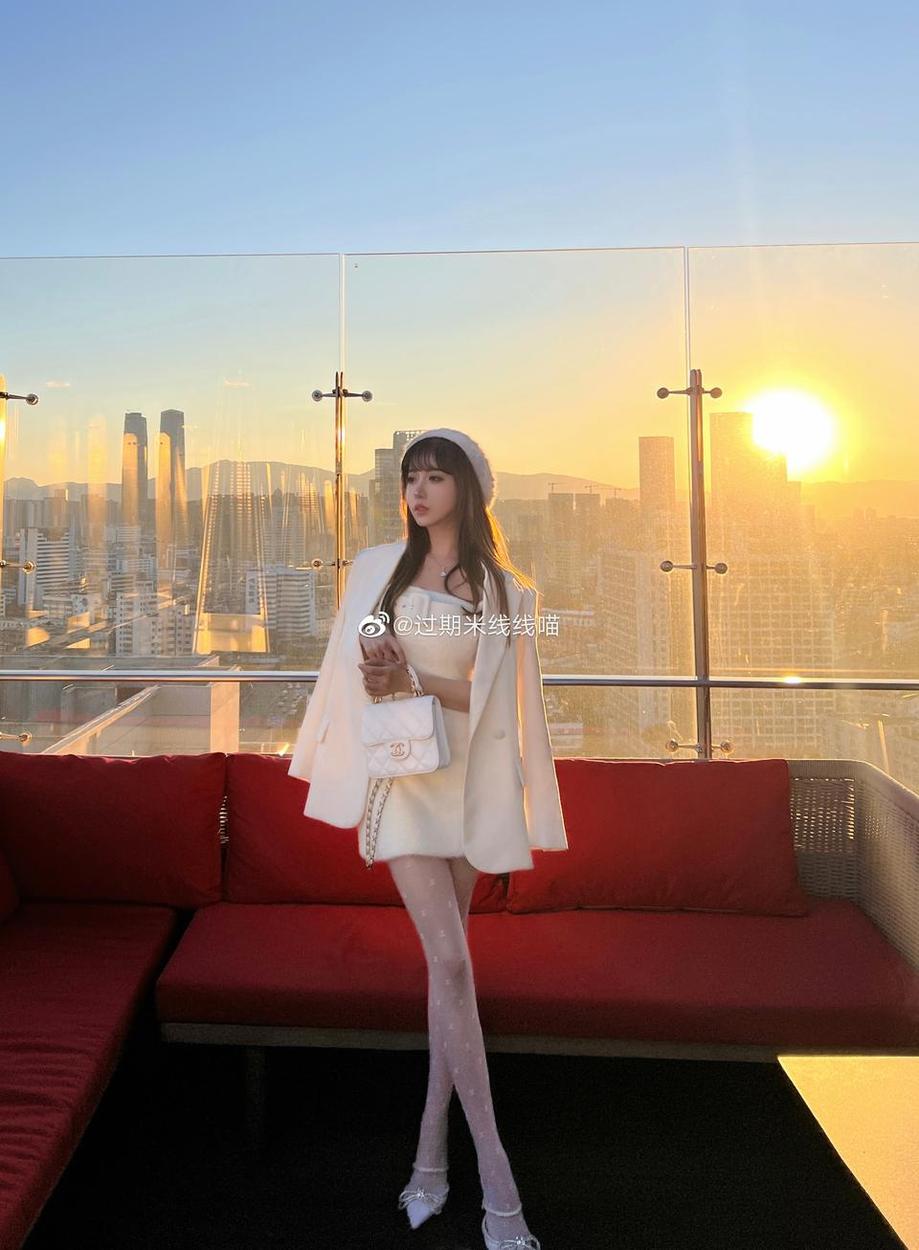 独特的过期米线线小恶魔图包，让你的世界更多彩