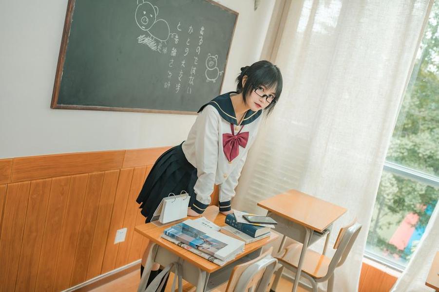 逐月su怎么会有这么色气，合集的cos作品深入人心