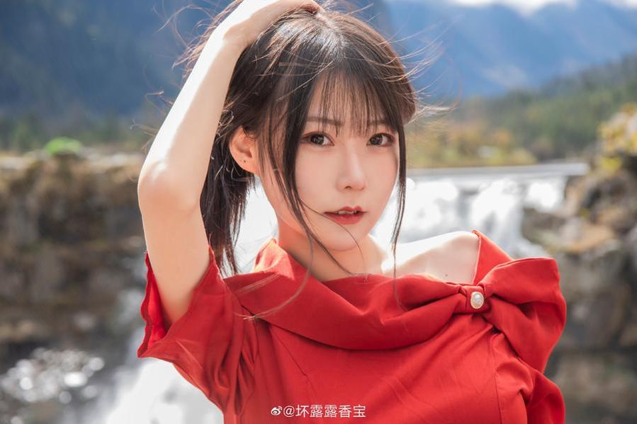 甜美可爱套图，香草喵露露长隆陪你度过美好时光