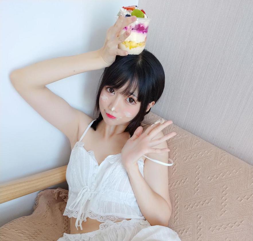 用镜头捕捉青春岁月的美好，这就是《魔物喵免费》摄影